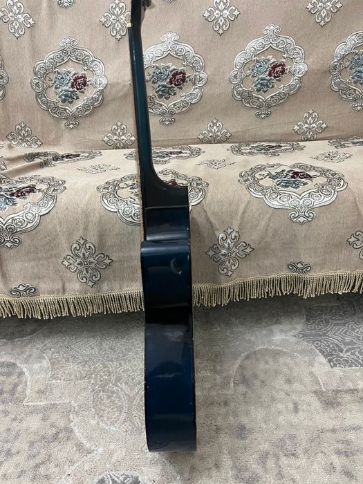 Гитара продается