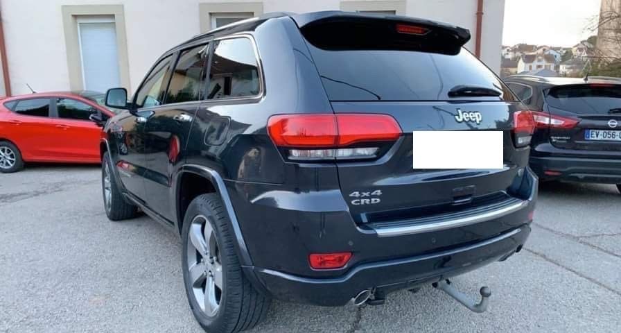Продавам Jeep Grand Cherokee WK2 на части