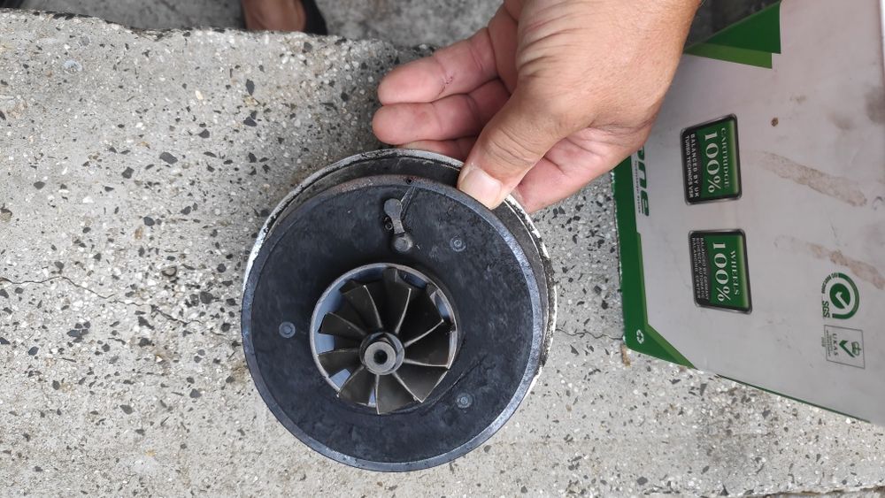 бутала 2 бр. и турбо,валове с повдигачи за Рено Еспейс 4 2,2 DCI 2006