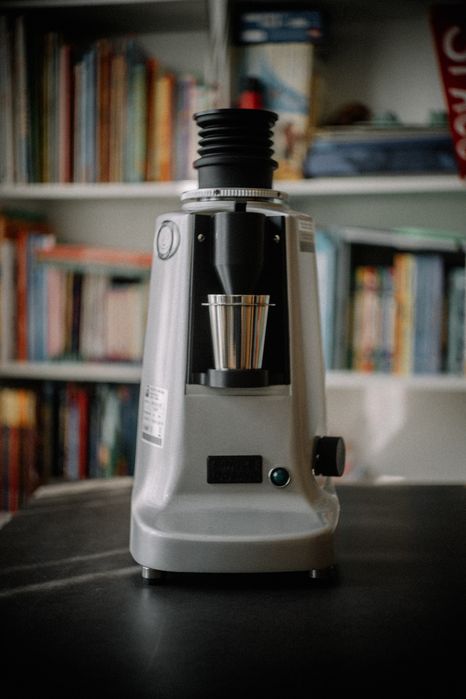 Продавам single dosing кафемелачка Mazzer Super Jolly