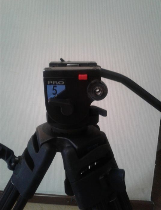 Профессиональный штатив Vinten Pro5