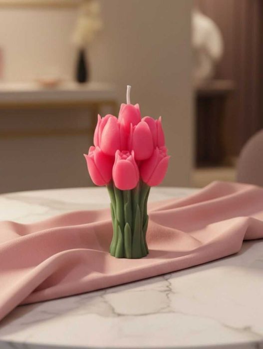 Подарок Свеча Тюльпаны