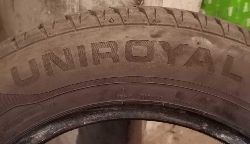 Продавам 2 броя летни гуми 195.65.15 на 1 сезон дот 2023 Uniroyal