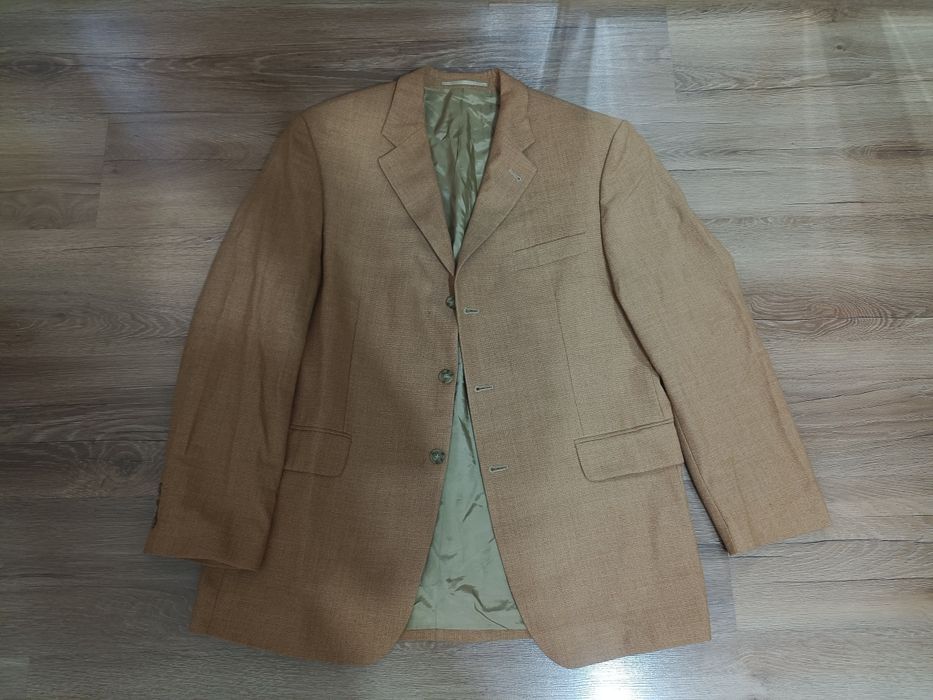 Стильный фирменный пиджак