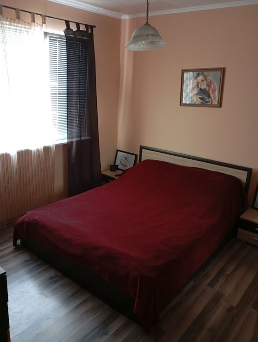 Продава се Тристаен апартамент в Ямбол, Златен рог - 78 кв.м за 1154 €/кв.м - Снимка #5