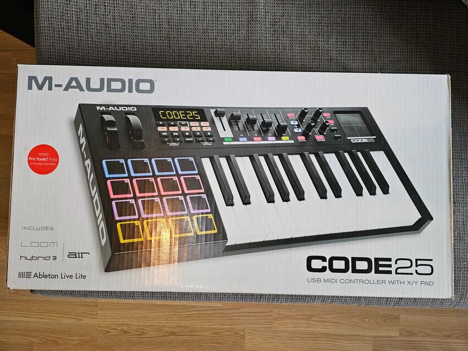 M-AUDIO CODE25 Midi controler