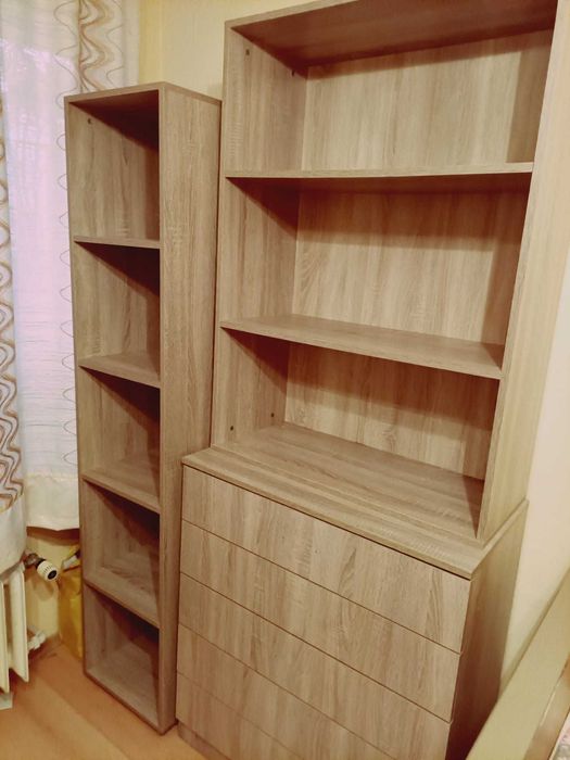 Комплект библиотека със скрин, секция и стенна етажерка.