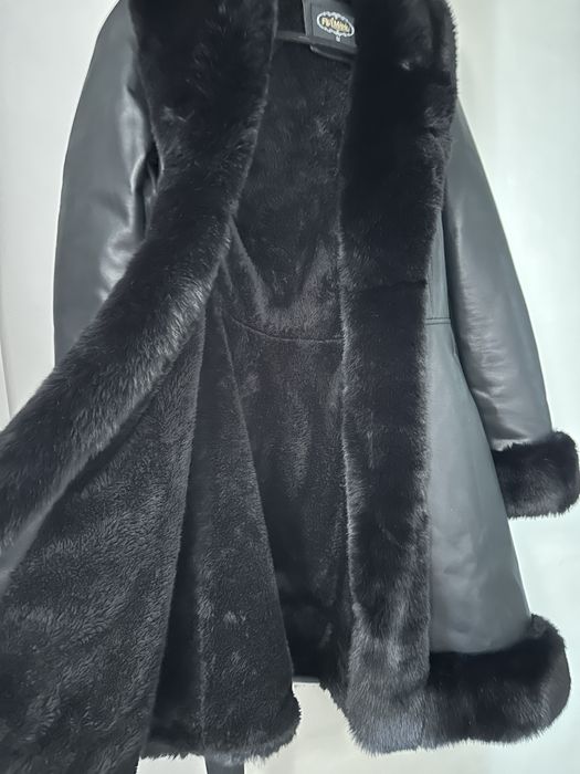 Vand geaca de dama ,imitatie de piele