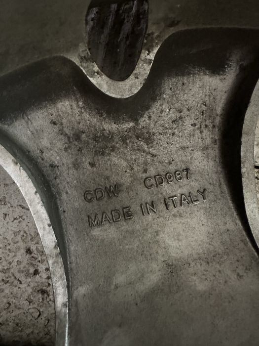 Джанти и Зимни гуми 235/55 R18 Yokohama BLUEARTH WINTER V906