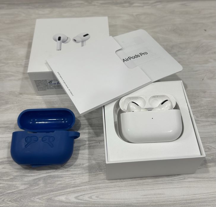 Продам наушники AirPods Pro