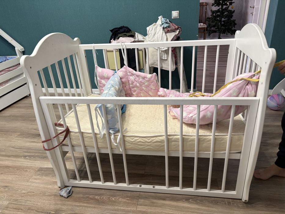 Кроватка детская