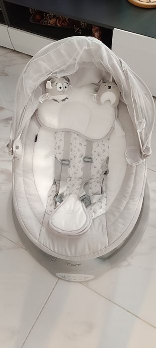 Бебешка люлка шезлонг Momi