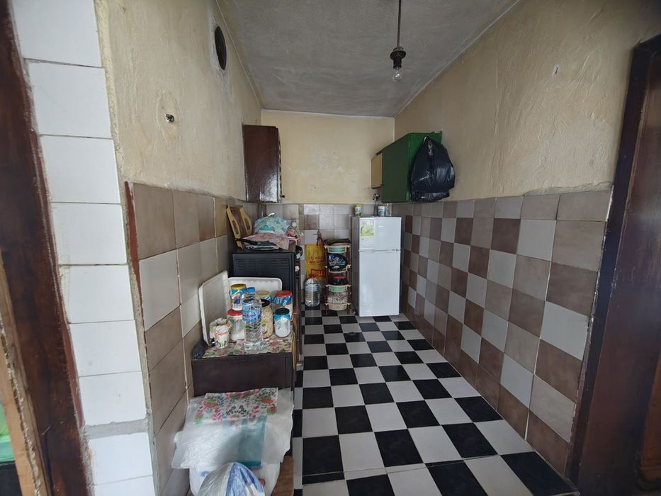 Къща в село Гара Елин Пелин!