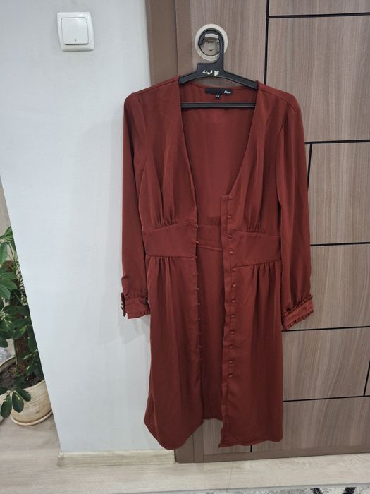 Рокля за пролетно есенния сезон