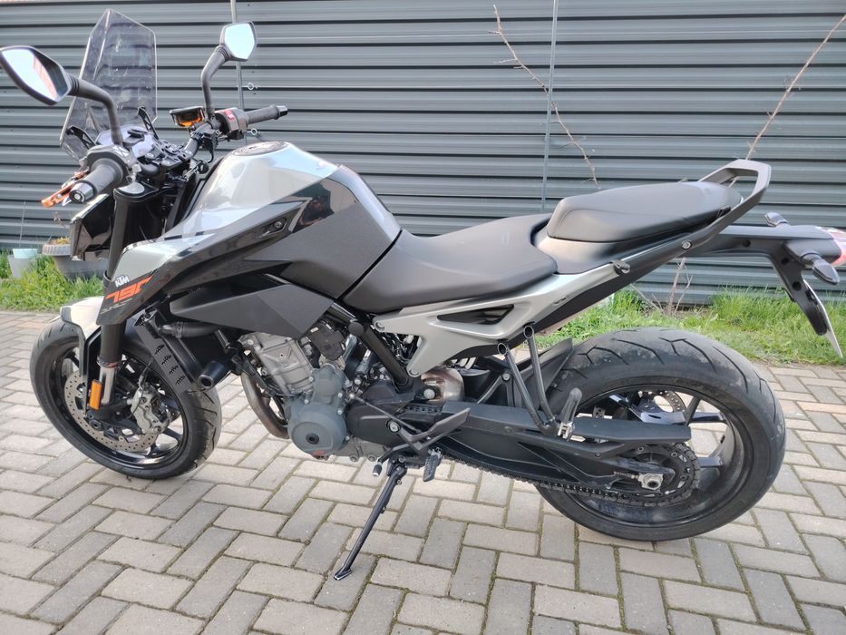 Ktm duke 790 2016
