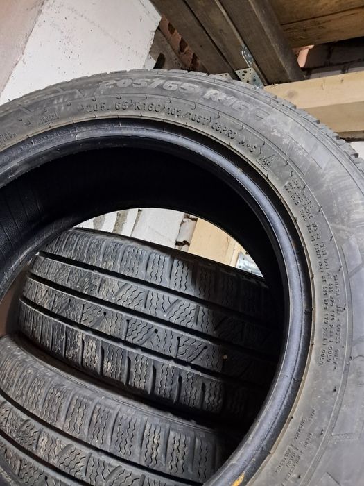 Anvelope second  205 65 R16C All Season Pirelli 8mm 2020