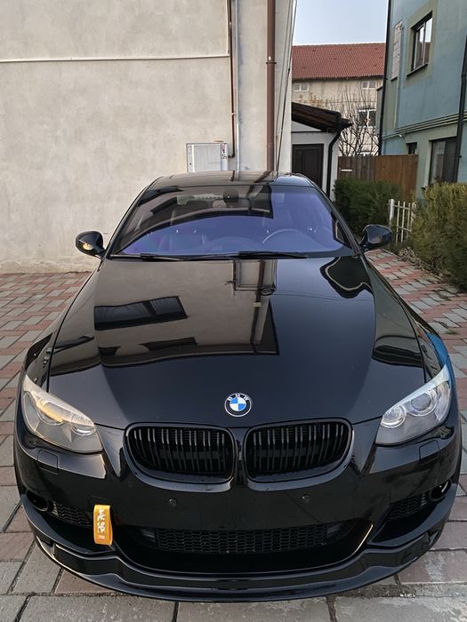 BMW 3 Series 2011
