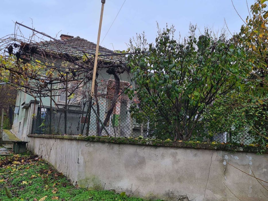 КЪЩА с.Брест обл. Плевен