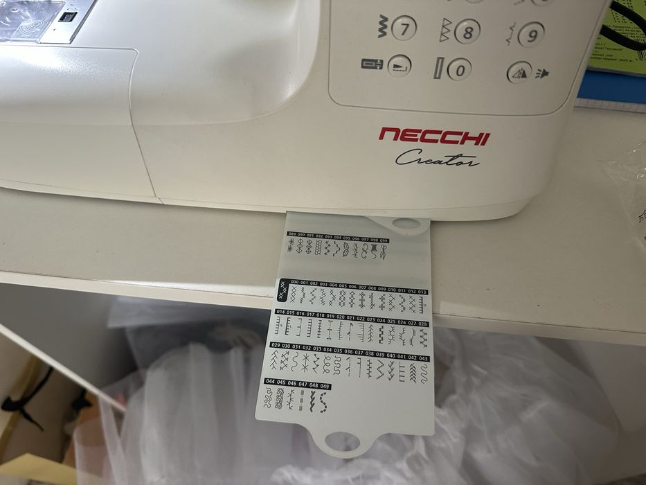 Швейная машинка Necchi