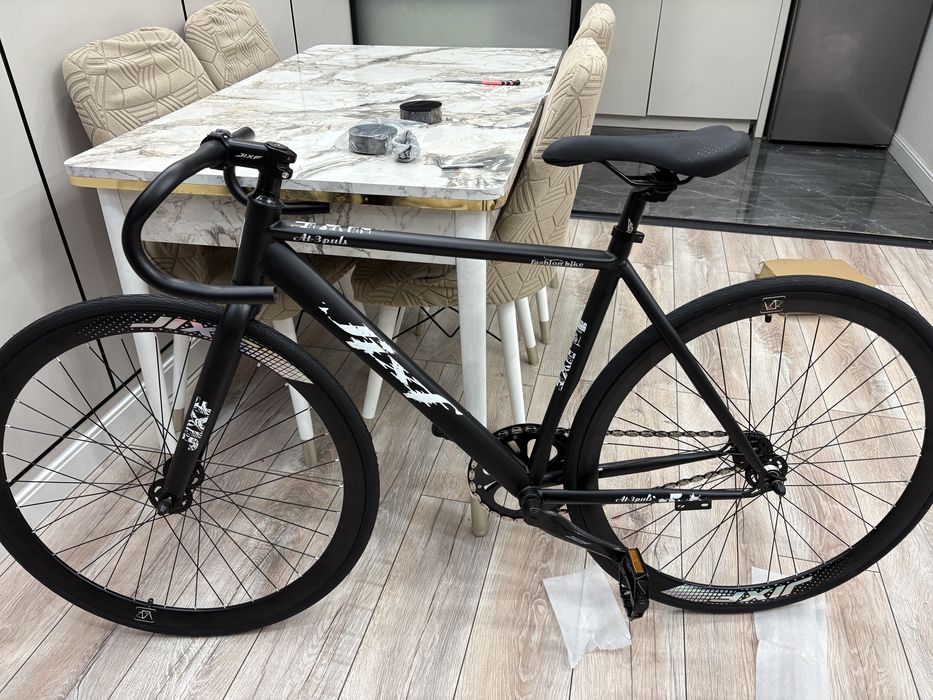 Фикс Fixed 20 дюймов черный M