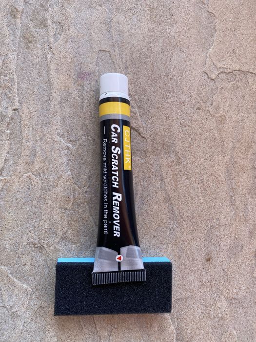 Kit reparare zgarieturi auto