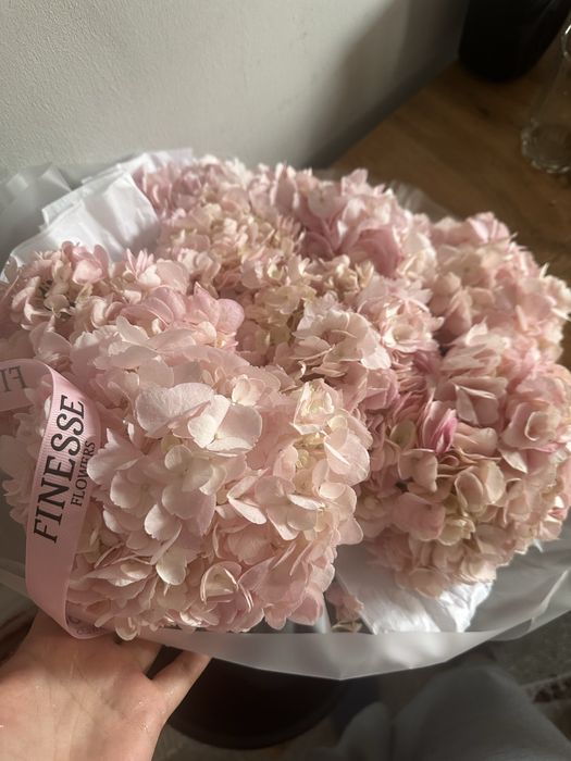 Продам цветы срочно