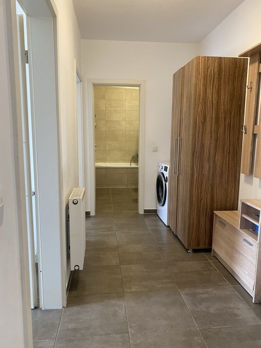 Inchiriez apartament 2 camere Avantgarden