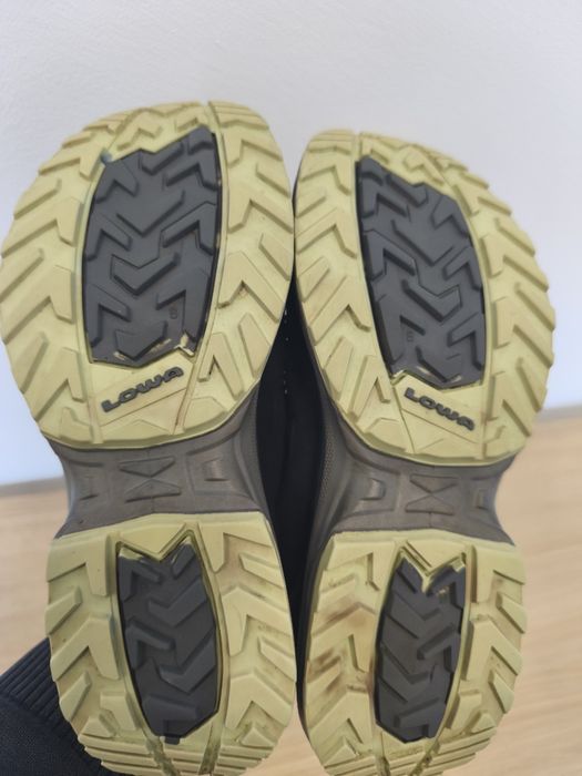Ghete Goretex Lowa 37 (23,6cm)