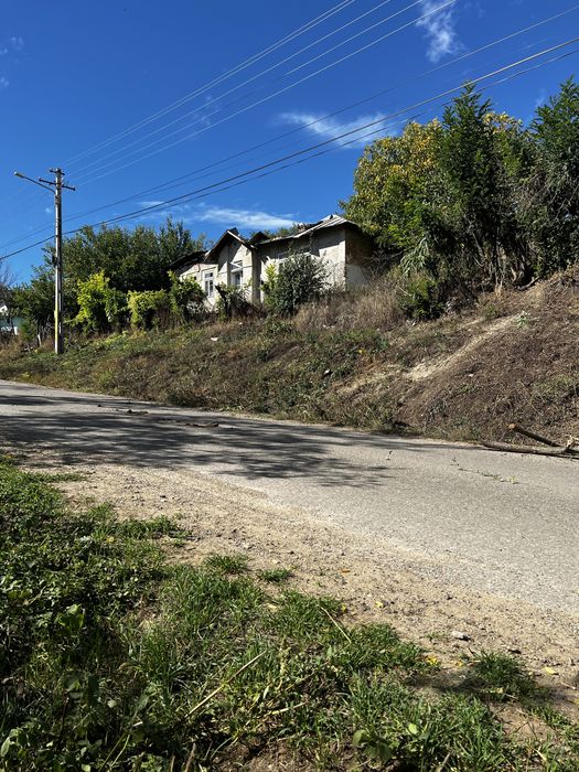 Vând teren 2370 mp-Ideal constructie casă,  investiți Podoleni  de Sus
