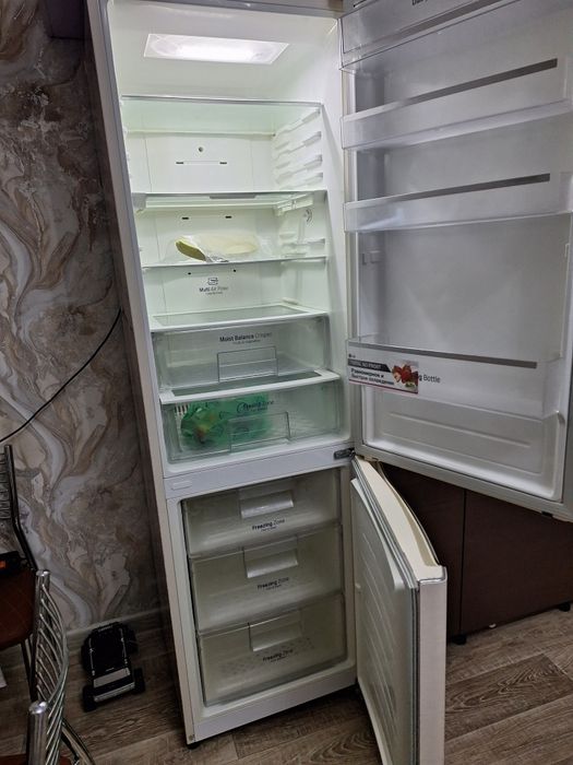 Продаётся холодильник