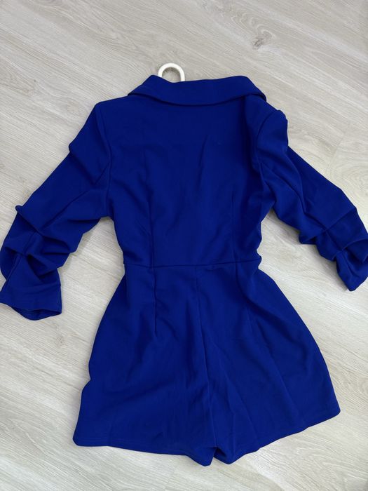 Елегантен гащеризон