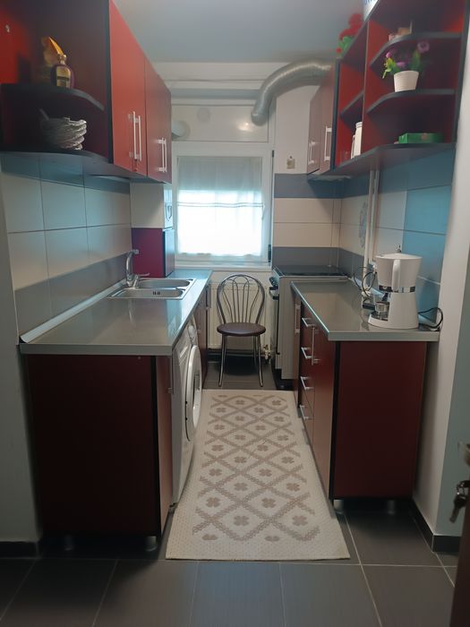 Vând apartament Strada Părului Nr 1