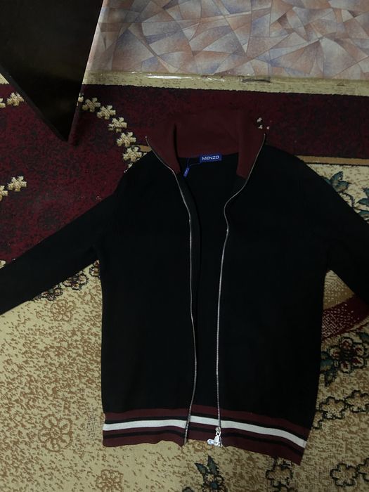 Продам кардиганы новые!!!