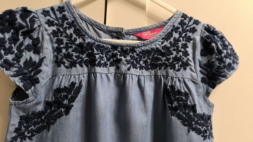 Bluză tunică din jeans cu broderie