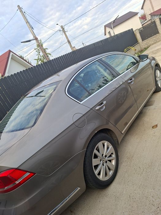 VOLKSWAGEN Passat 2011 — imagine 1