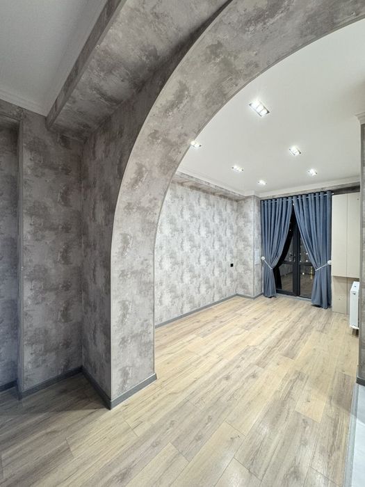 2 хонали квартира сотилади