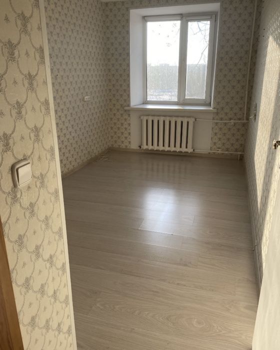 Продам 4-х комн. квартиру !!!