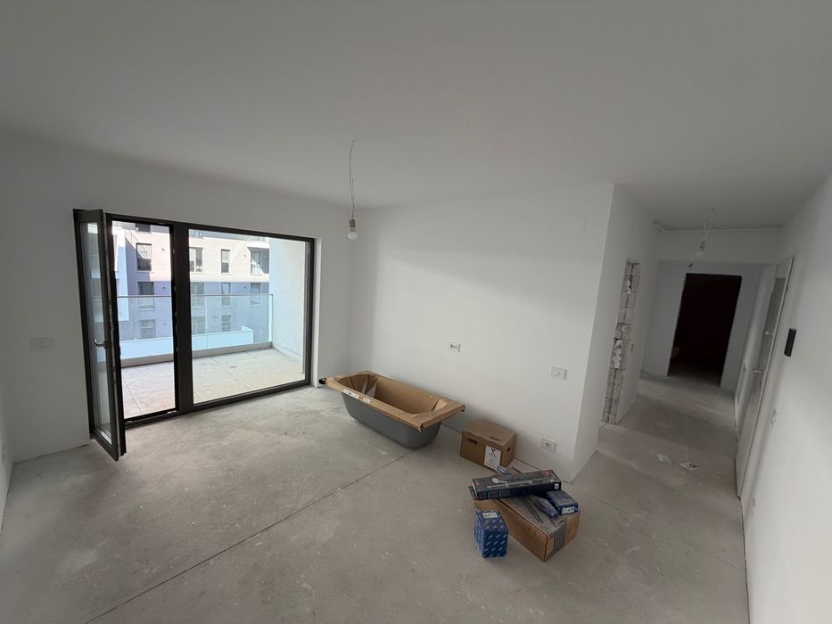 Vand Apartamente 2 camere Prima Vista