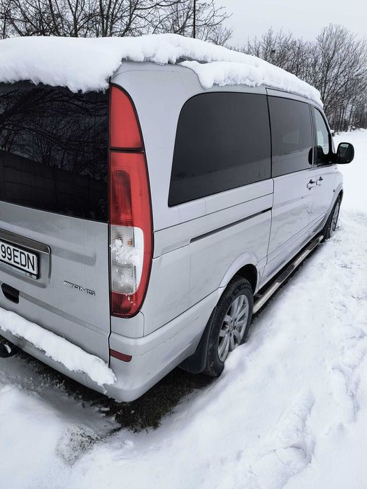 Autoutilitara Mercedes-Benz