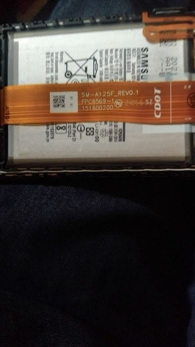 Reparații telefone orice tip va  de telefon și tablete lectopuri va mu