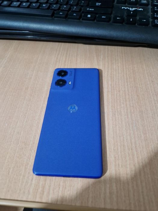 Vând schimb Motorola g85