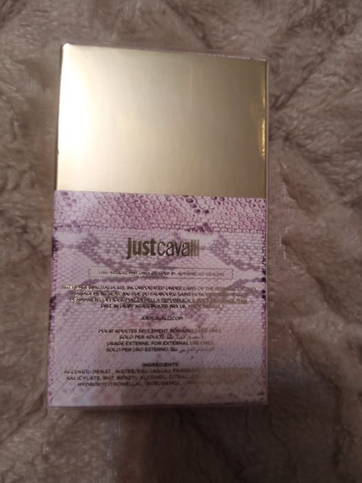 Продается туалетная вода