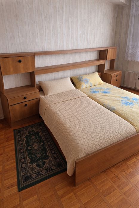 Спальный гарнитур