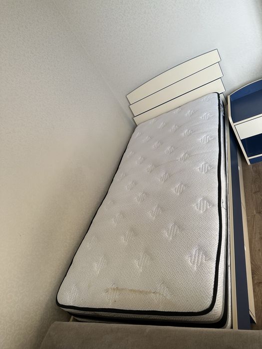 Продам срочно детскую, кровать, шкаф, парта