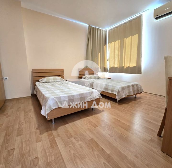 Продава се Тристаен апартамент в к.к. Слънчев бряг - 65 кв.м за 1154 €/кв.м - Снимка #4