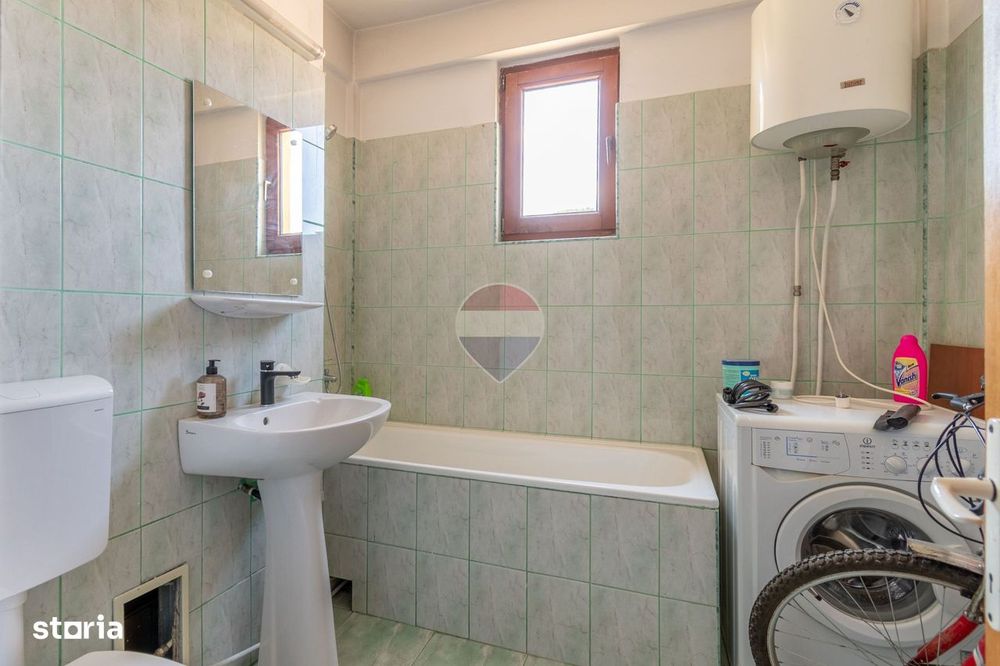 Apartament cu 2 camere de vanzare, Floresti