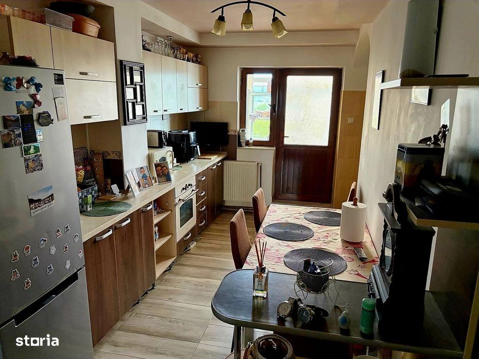 Apartament 4 camere zona centru langa Catedrala