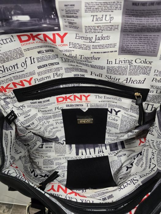 Чанта DKNY естествена кожа