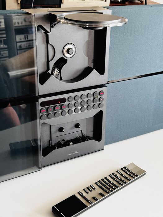 Bang & Olufsen BeoSound Century / 2651 – Music Centre Hi-Fi CD, Casetă Auto Reverse, FM/AM, Dolby, HX-Pro, Boxe Active, Telecomandă