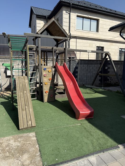 Детская площадка